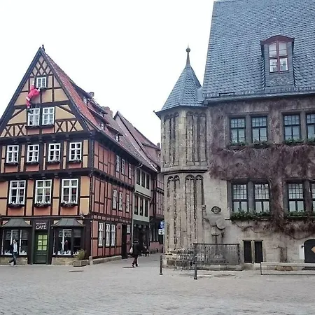 Martina Heydecke Comfortable *